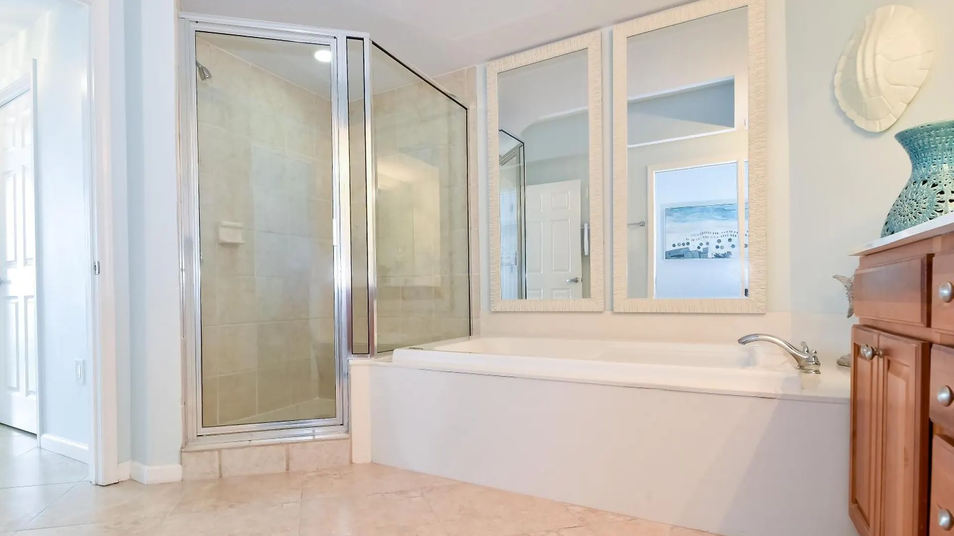 Silver Beach Towers W1402 Destin Apartment